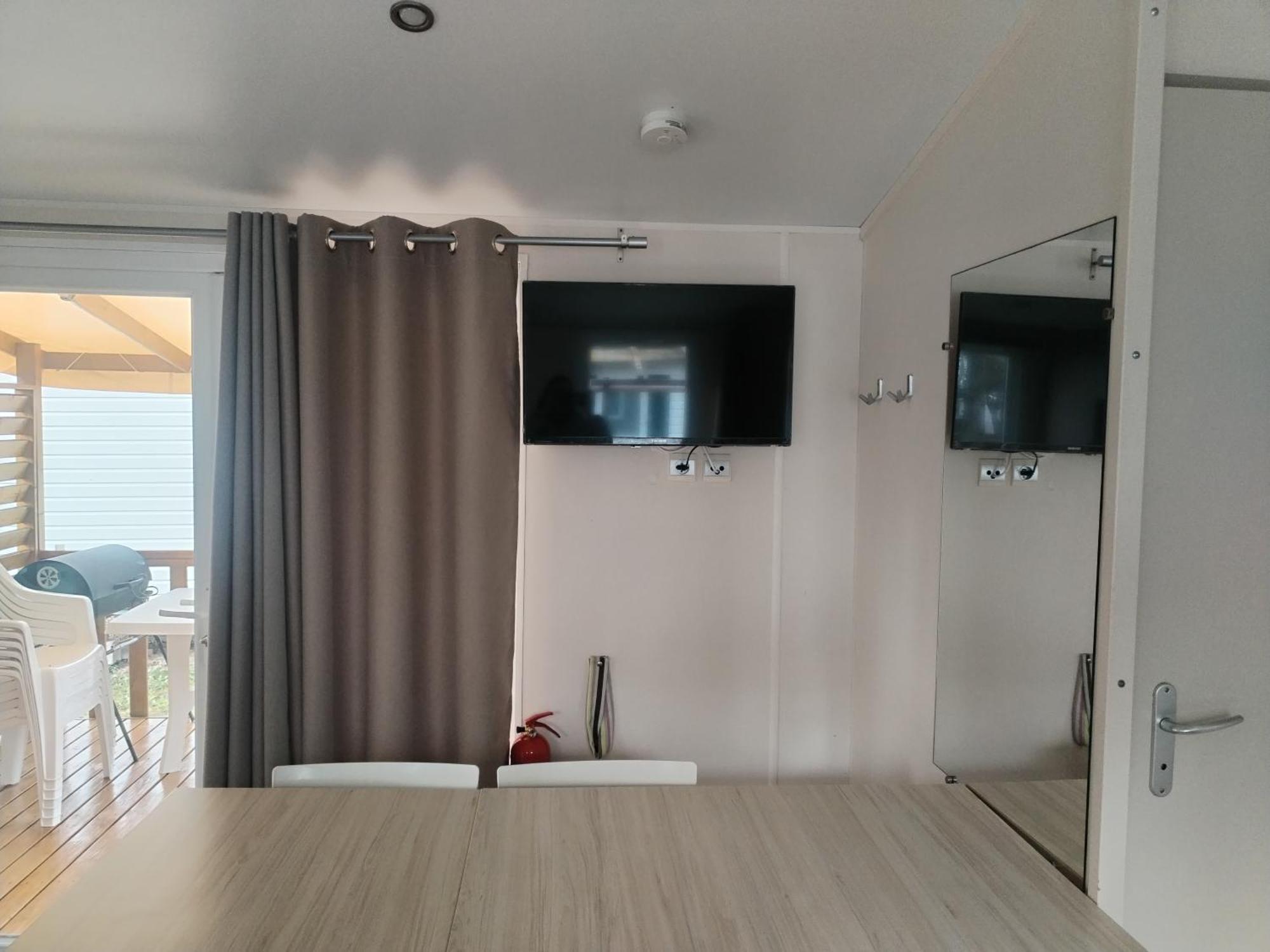 Mobil-Home 6 Personnes Avec Tv Et Clim N' B025 Boofzheim Δωμάτιο φωτογραφία